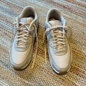 WORN ONCE! Nike Air Max 90s sneakers.